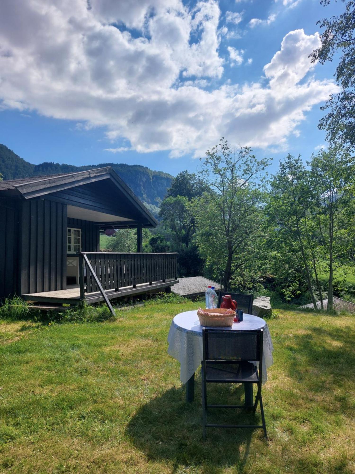 Eidsdal Camping og Feriehus Eksteriør bilde