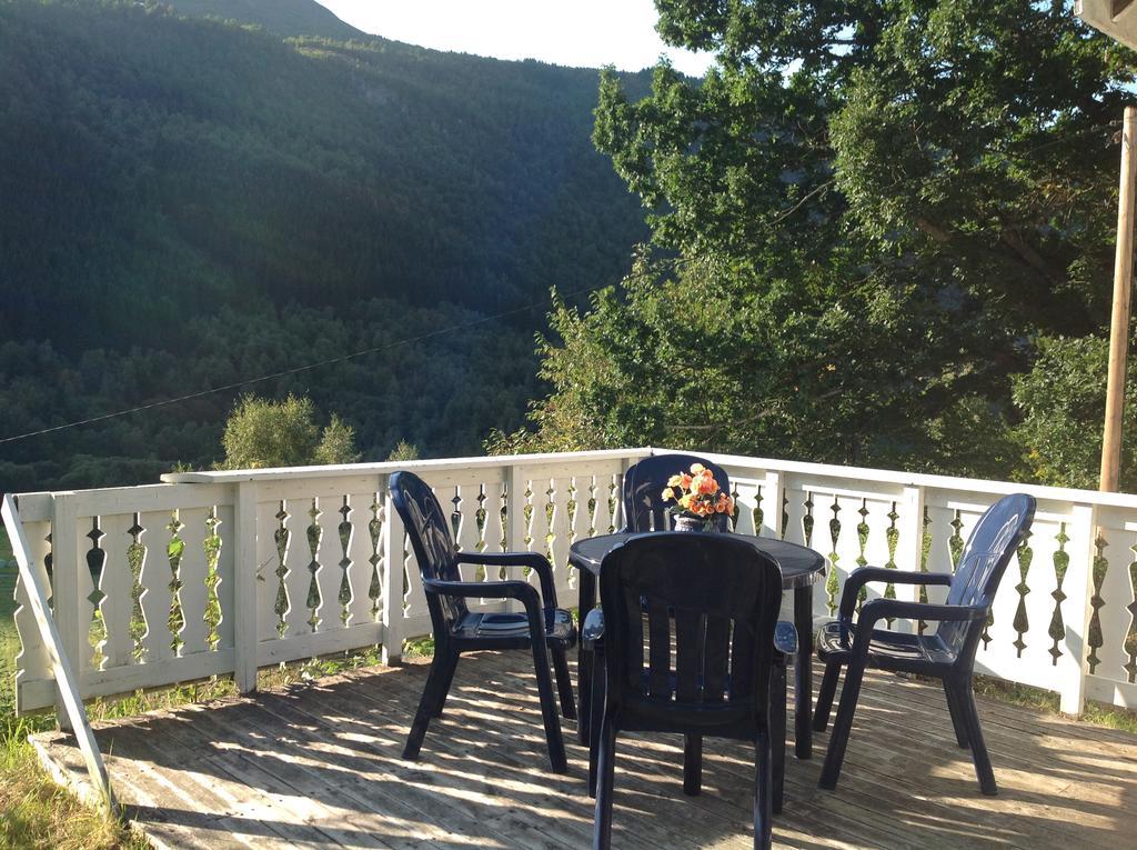Eidsdal Camping og Feriehus Eksteriør bilde